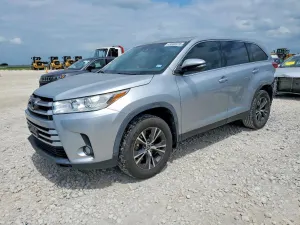 Toyota Highlander 3.5L 6 2019