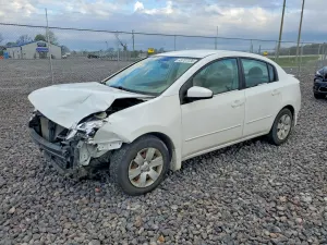 Nissan Sentra 2.0L 4 2011