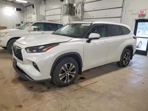 Toyota Highlander 3.5L 6 2022