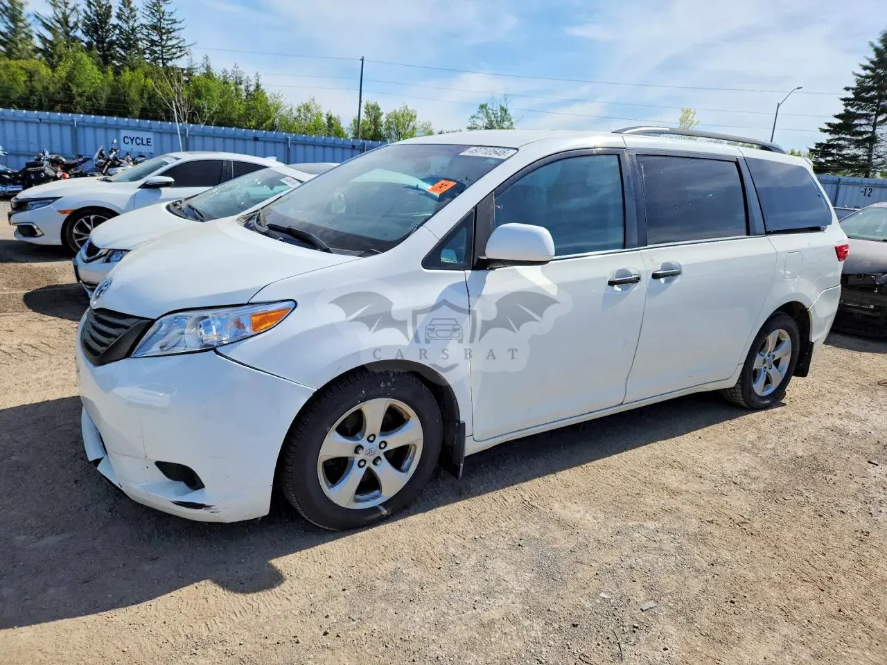 Toyota Sienna 3.5L 6 2017