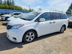 Toyota Sienna 3.5L 6 2017