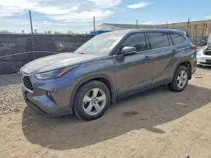 Toyota Highlander 3.5L 6 2022
