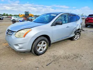Nissan Rogue 2.5L 4 2012