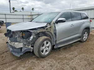 Toyota Highlander 3.5L 6 2019