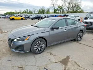 Nissan Altima 2.5L 4 2025