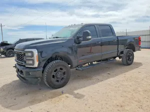 Ford F-250 6.7L 8 2023