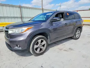 Toyota Highlander 3.5L 6 2015