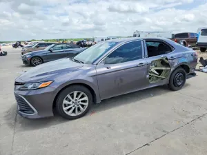 Toyota Camry 2.5L 4 2022