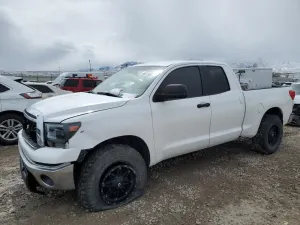 Toyota Tundra DOUBLE CAB SR5 4.6L 8 2013