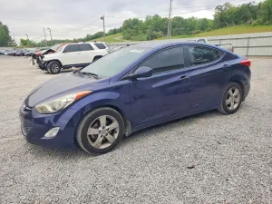 Hyundai Elantra 1.8L 4 2013