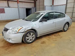 Nissan Altima 2.5L 4 2012