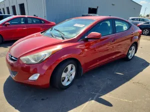 Hyundai Elantra 1.8L 4 2013