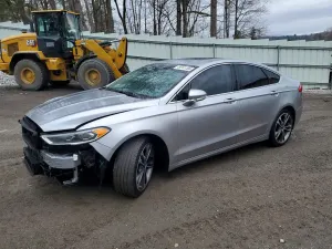Ford Fusion 2.0L 4 2020