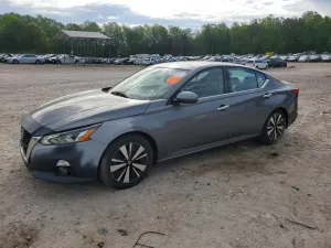 Nissan Altima 2.5L 4 2019