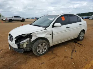 Hyundai Accent 1.6L 4 2010