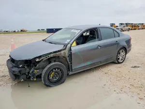 Volkswagen Jetta 1.8L 4 2017