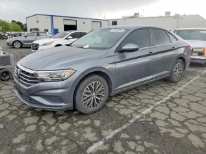 Volkswagen Jetta 1.4L 4 2021