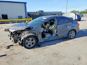 Ford Focus 2.0L 4 2014
