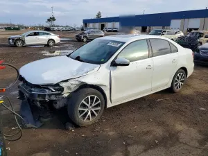 Volkswagen Jetta 1.4L 4 2017