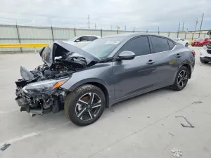 Nissan Sentra 2.0L 4 2025