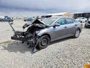 Nissan Sentra 2.0L 4 2024