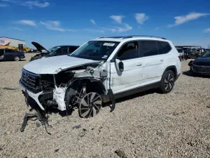 Volkswagen Atlas 2.0L 4 2025