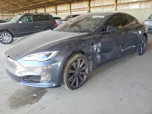 Tesla Model S 2016