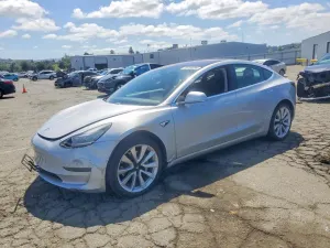 Tesla Model 3 2018