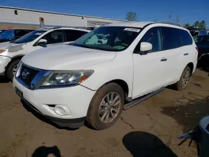 Nissan Pathfinder 3.5L 6 2013