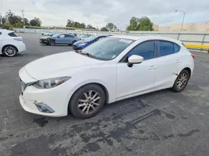 Mazda 3 2.0L 4 2015