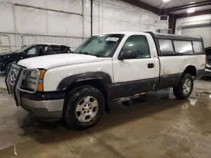 Chevrolet Silverado 1500 4.3L 6 2005