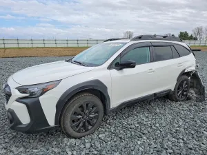 Subaru Outback 2.5L 4 2025