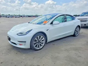 Tesla Model 3 2018