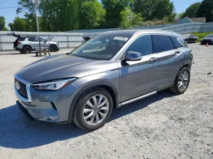 Infiniti QX50 2.0L 4 2021