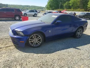 Ford Mustang 3.7L 6 2014