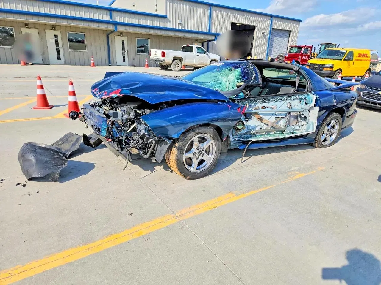 Pontiac Firebird 5.7L 8 1998