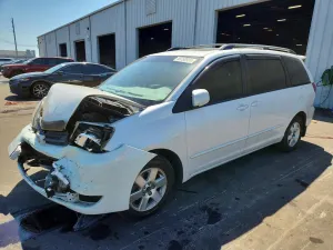Toyota Sienna 3.3L 6 2005