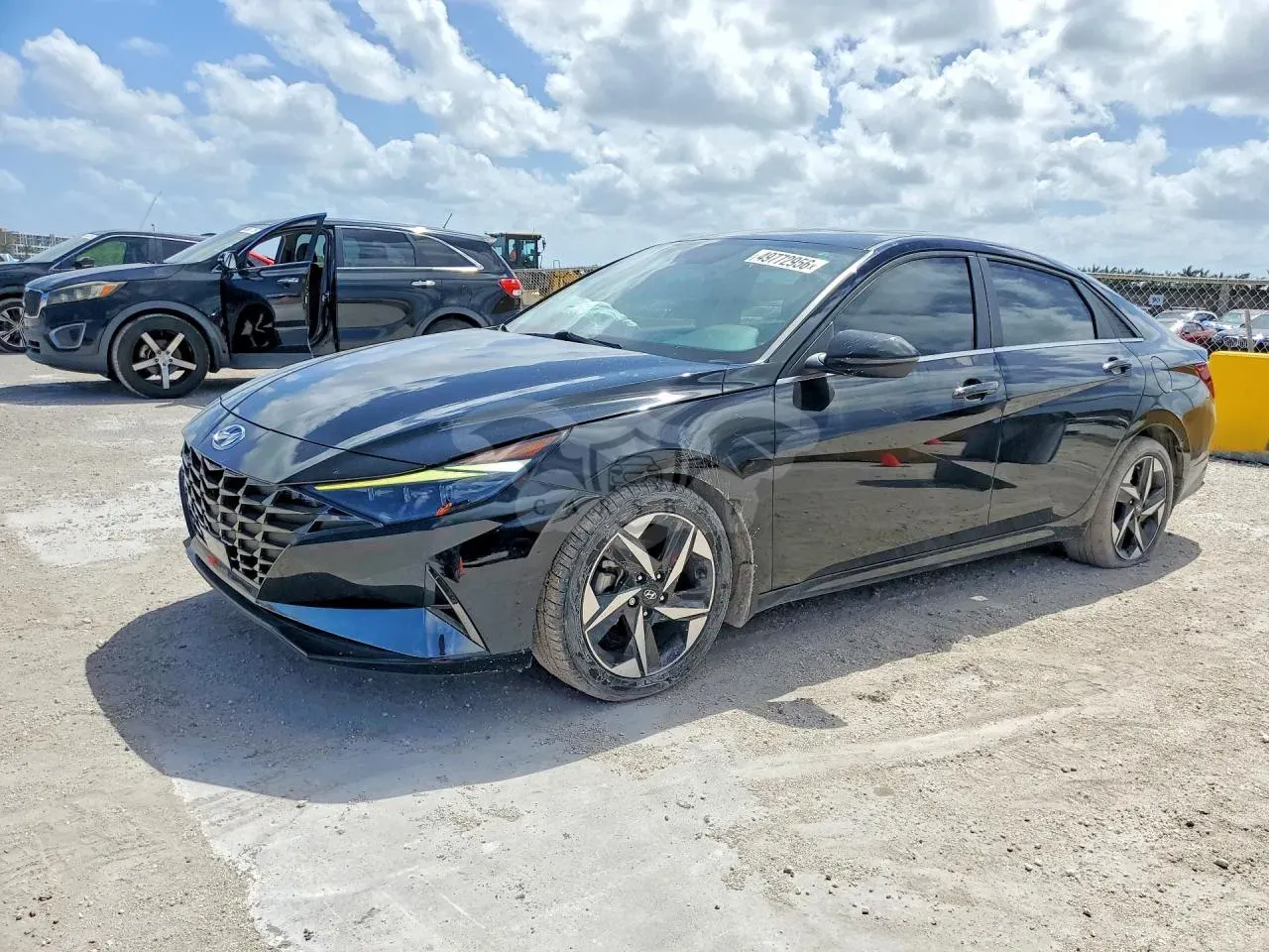 Hyundai Elantra 2.0L 4 2023
