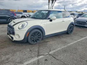 Mini Cooper 2.0L 4 2015