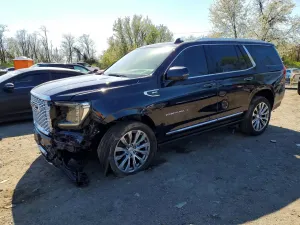 GMC Yukon 6.2L 8 2021