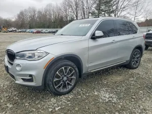BMW X5 4.4L 8 2015