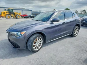 Alfa Romeo Stelvio 2.0L 4 2018