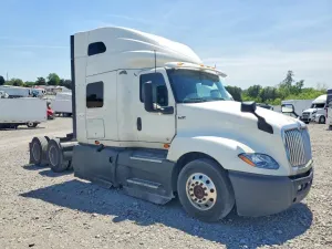 International LT Series 15.0L 6 2021