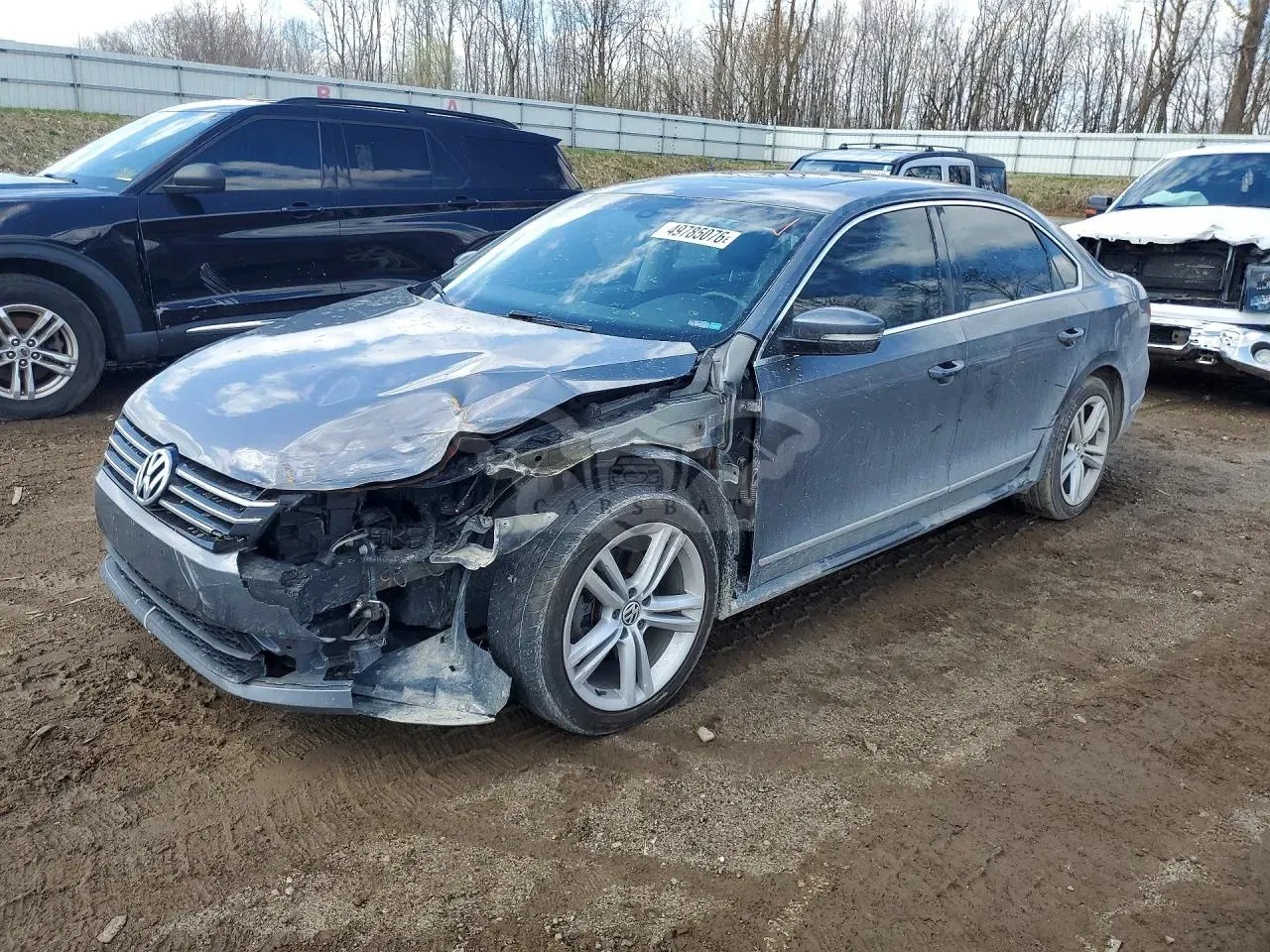 Volkswagen Passat 2.0L 4 2013