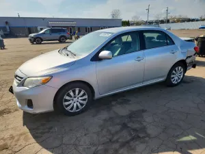 Toyota Corolla 1.8L 4 2013