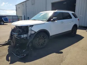 Ford Explorer 3.5L 6 2017