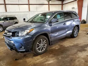 Toyota Highlander 3.5L 6 2019