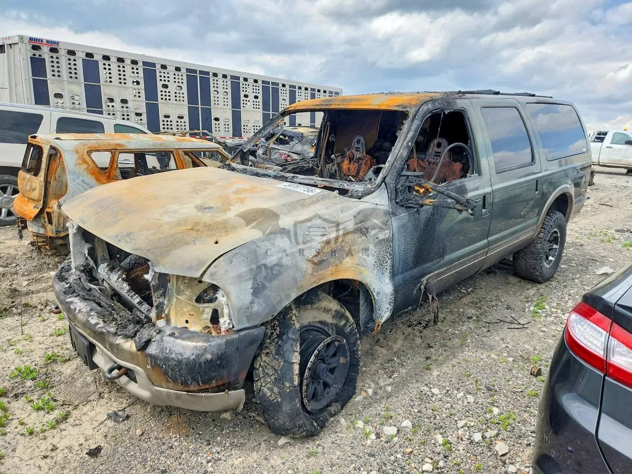 Ford Excursion 6.8L 10 2004