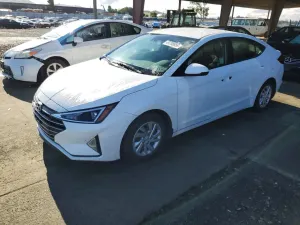 Hyundai Elantra 2.0L 4 2020