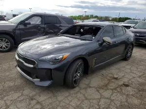 Kia Stinger 3.3L 6 2023
